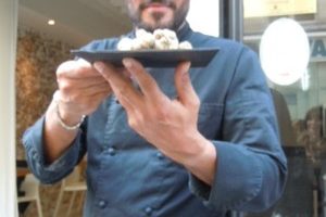 Rossi & Co : Carton Rouge : When Prunier Met Betjeman & Barton : Stop Press Musical Chefs & Bûche of the Week