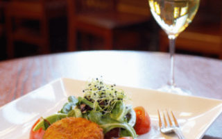 In Defense of Paris Food Bloggers