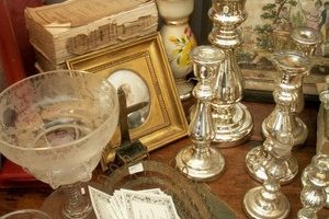 Ask The Antiques Diva®:  Salon des Antiquités de Bastille