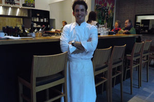 BUZZ – Bat : Balls : Les Bonnes Petites Tables Du Michelin Guide 2014 & Kusmi Tea’s New Beauty Beverage