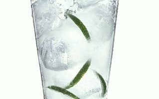 Cointreau Bubbles: Cointreau Cocktail Recipe