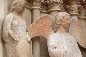 Paris With Eyes of Faith: En-spirited Exploration of Great Parisian Spiritual Places
