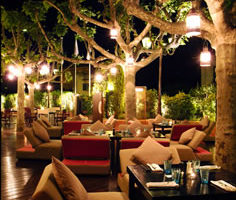 Spoon Byblos Saint Tropez Buzz
