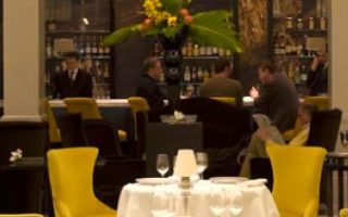 BUZZ: Gordon Ramsay at Trianon Palace, Simone Zanoni, Tour d’Argent, Michelin Chicago