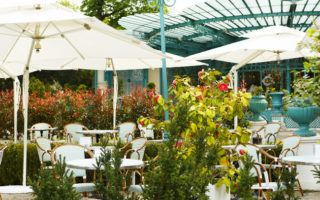 La Grande Cascade Opens a Summer Terrace