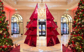 Deck the Halls: Wow-Worthy Christmas Decorations at Paris Hotels