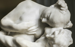 Love is in the Air: 10 Addresses for Valentine’s Day in Paris