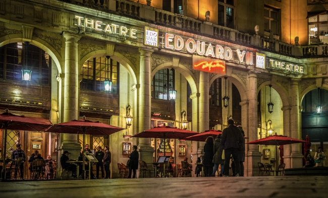 Theatre in Paris Completes Act 2 of its New Expat Theatre Night