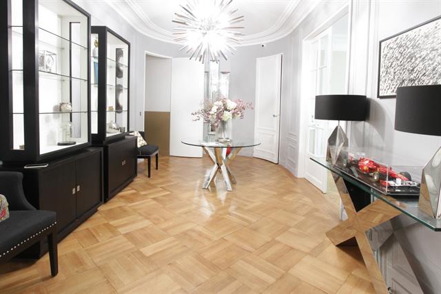 apartment for sale in Paris