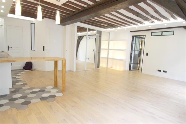 apartment for sale in Paris