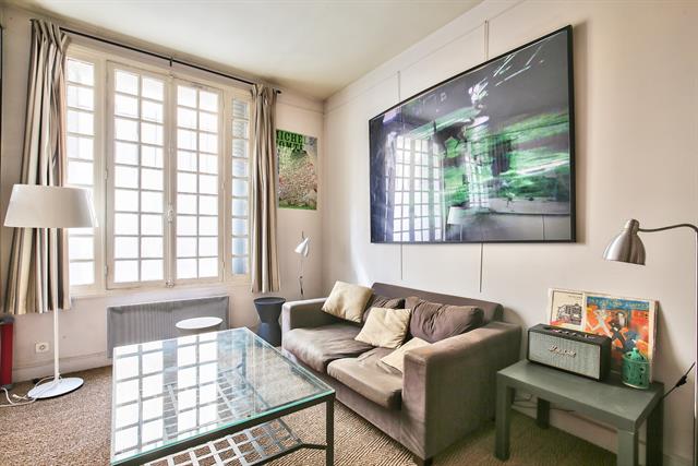 For Sale: Studio in the Bastille District of Paris
