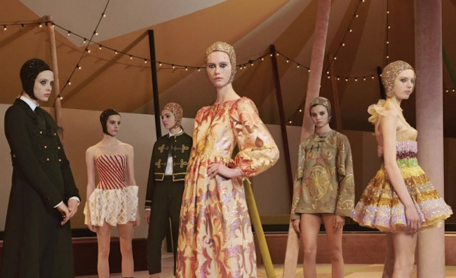 Chanel & Dior Shine at Spring 2019 Haute Couture Paris Fashion Week