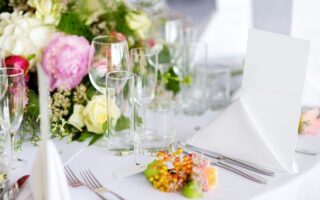 Would you like to immerse yourself in Parisian culture without the awkwardness of improper manners?
