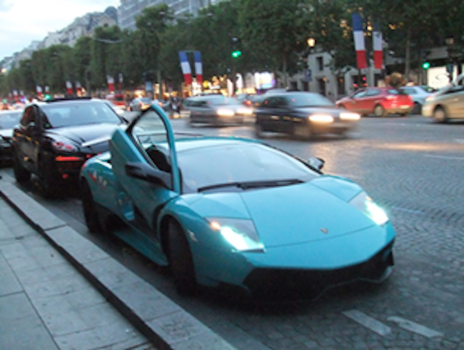Touring Paris with a Teen or a Tween
