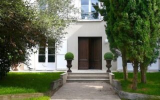 For Sale: 6-Bedroom Home in Issy-Les-Moulineaux