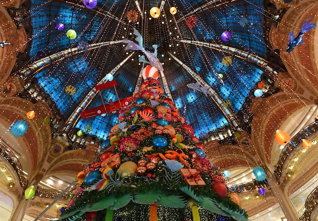 A Sparkling City of Light: Photo Essay by Meredith Mullins