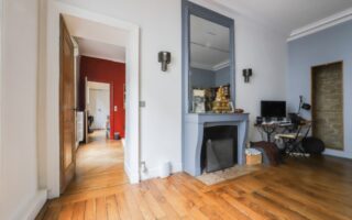 For Sale: Apartment in the Trendy Area of Grand Boulevards