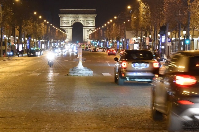 The streets, even during curfew, will never be traffic free. 