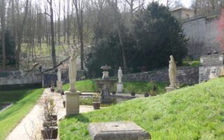 A Walk of Discovery in Parc Saint Cloud, 10km from Paris