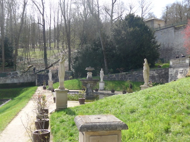 A Walk of Discovery in Parc Saint Cloud, 10km from Paris