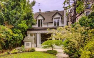 For Sale: Stunning Three-Bed Villa in Paris
