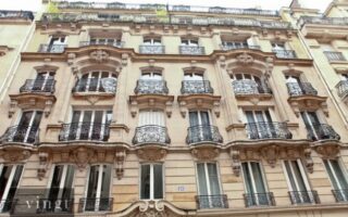 For Sale: Charming Three-Bed Apartment in the 6th