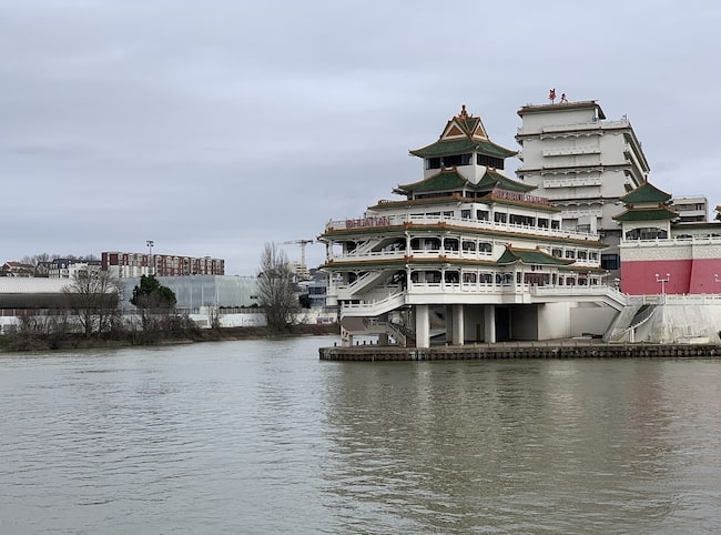 Where Two Rivers Meet: The Confluence of the Marne and the Seine at Alfortville