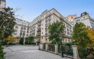 For Sale: Fully Furnished One-Bed Apartment in Montmartre