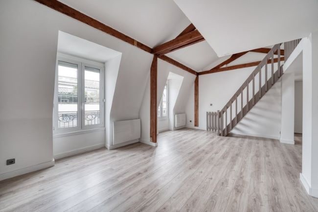 A 3-Bedroom Top Floor Apartment