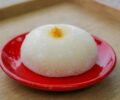 Passionfruit mochi from Aki Boungerie.