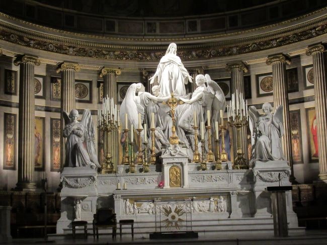 La Madeleine altar