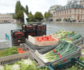 Marché sur l'eau Bassin de la Villette