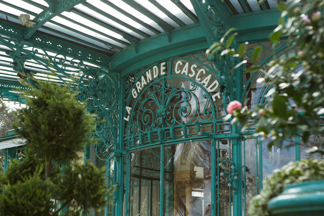 Grand Cascade exterior