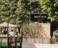 Grand Bleu signage