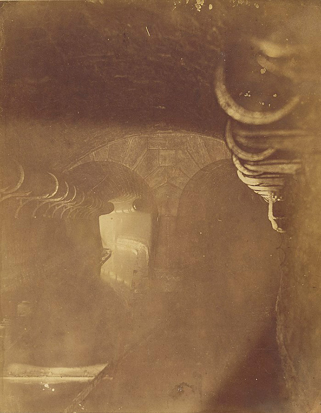 Paris sewers, photography by Nadar