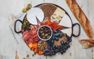 How to Create a French Charcuterie Board for the Holidays