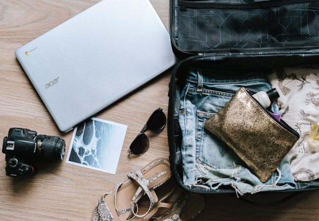 9 Items to Pack for a Winter Trip to Paris