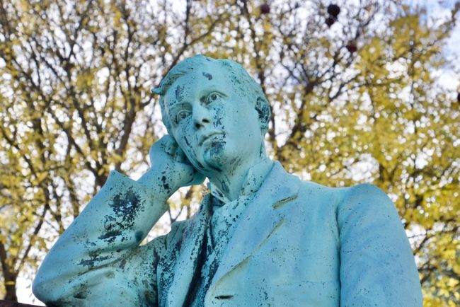 Paris Vignettes: Saint-Vincent Cemetery in Montmartre