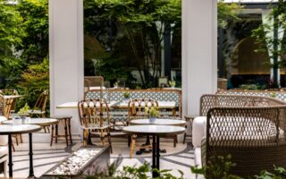 Yazuka, Cléo, Fabula: Summer Dining in Paris