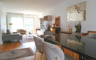 For Sale: Renovated Apartment Opposite Gare de Lyon