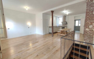 For Sale: Modern Apartment in Place de Rungis