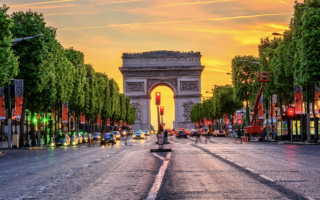 Register for Bonjour Paris Live: Secrets of the 8th Arrondissement