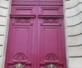 red door