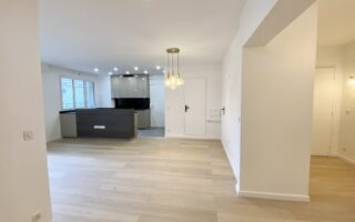 For Sale: Modern Two-Bed Apartment in Auteuil Sud