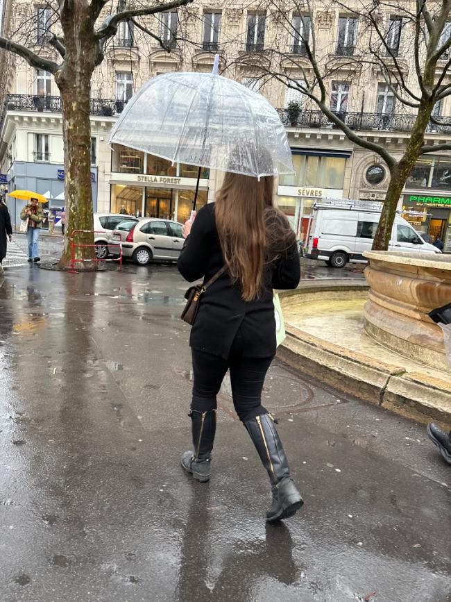 Trenches & Umbrellas Offer Fashion & Function