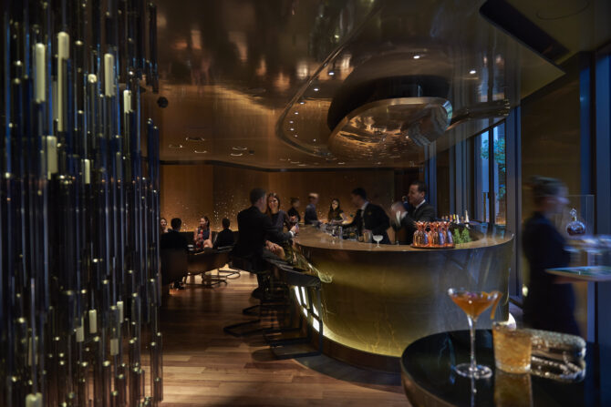 Drink a Cocktail on the Rue Saint-Honoré