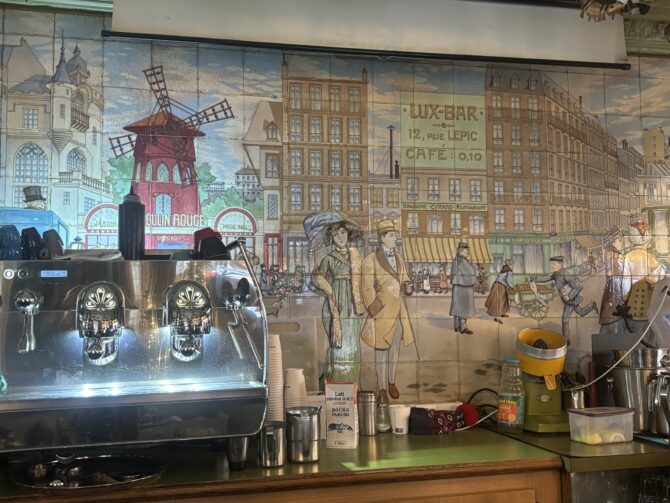 Coffee in Montmartre: A Parisienne’s Café Adventures