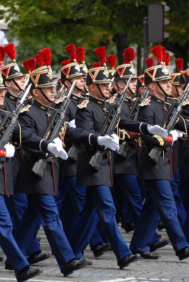 What Exactly is France’s Republican Guard?
