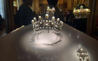 The Louvre’s Stolen Jewels: A Tale of Queens and Empresses